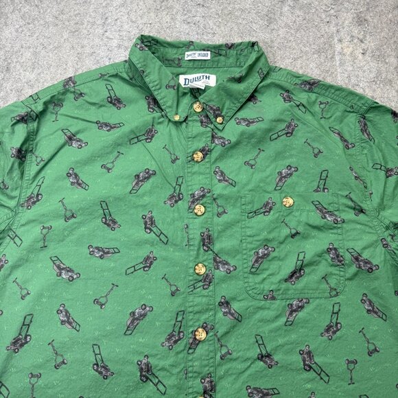 Duluth Trading Untucked Shirt Men 2XLT Green Lawnmower Graphic Short Sleeve - Picture 1 of 13